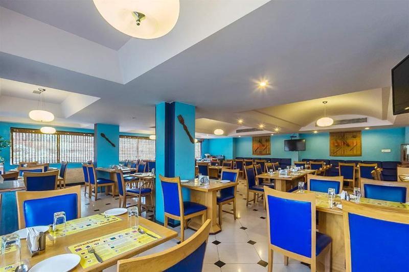 Hotel Mb International Palace Side Mysore Buitenkant foto