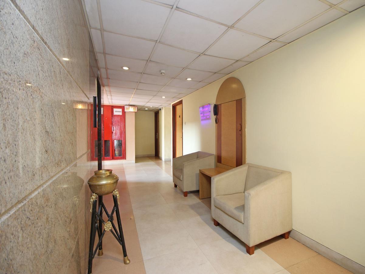 Hotel Mb International Palace Side Mysore Buitenkant foto